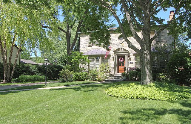 1st image of 1418 William St