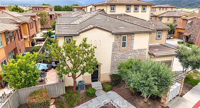 31035 Strawberry Tree Ln — Photo 3