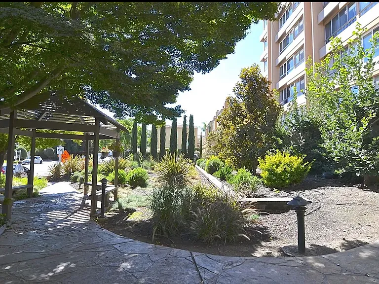 1700 Civic Center Dr #607 — Photo 3