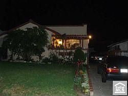 1st image of 932 E 65th St