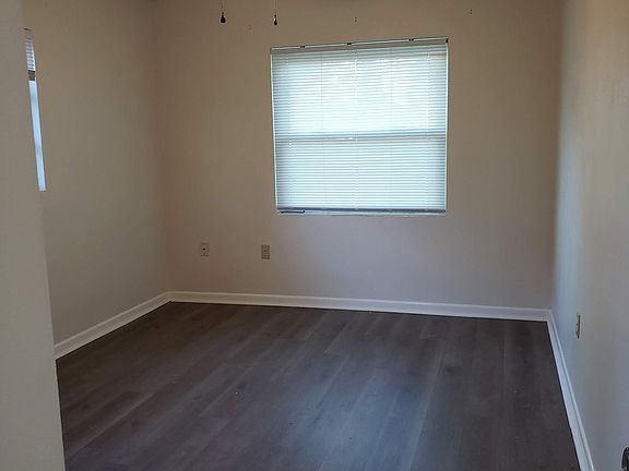 3rd image of 3824 NW 45th St #2