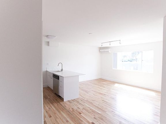 3rd image of 201 N Avenue 55 APT 202