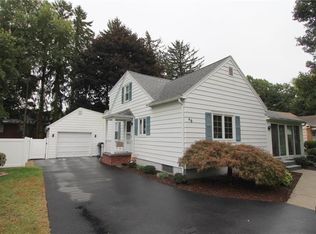 46 James Cir, Rochester, NY 14616