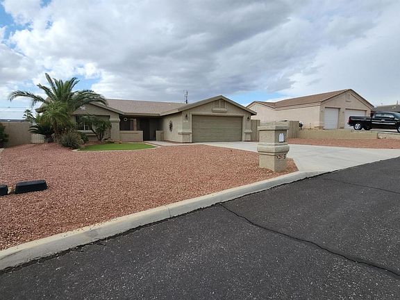 3rd image of 2915 Aladdin Dr