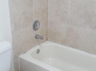 9103 NW 38th Dr, Coral Springs, FL 33065