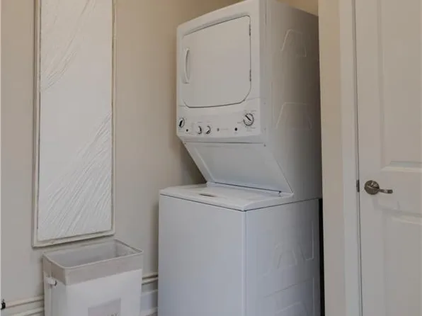 30311 Radford Ct, Monroe Township, NJ 08831