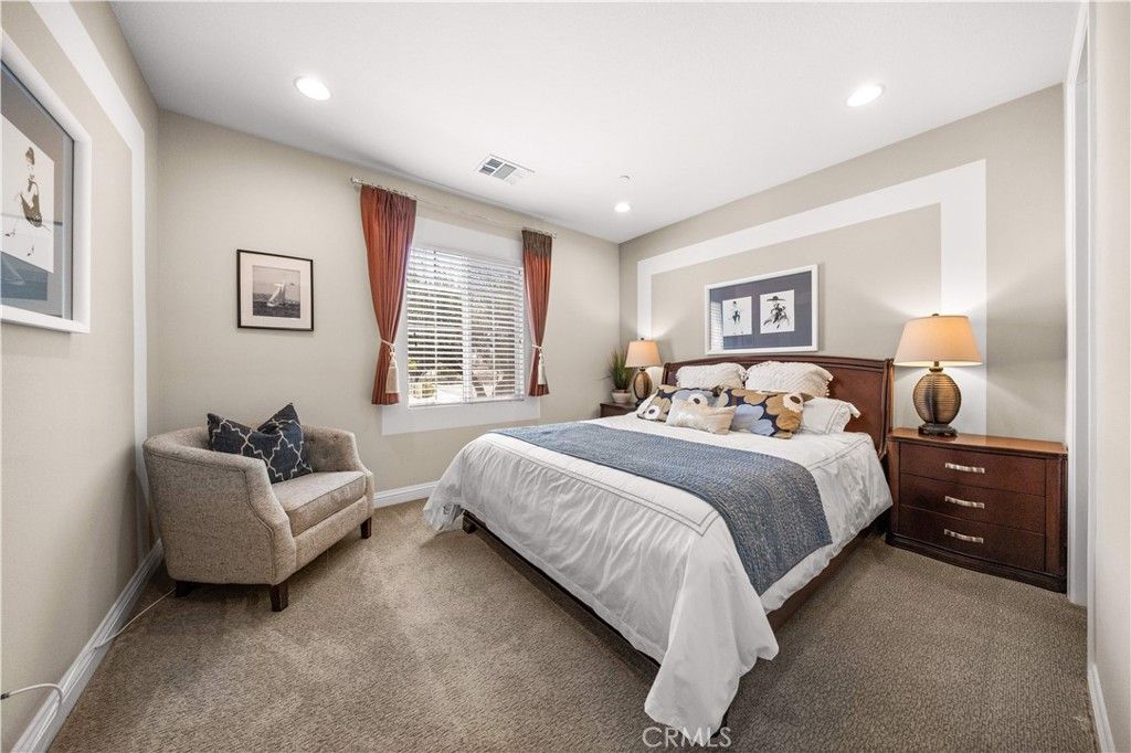 4320 Napier Ln, Riverside, CA - View 6