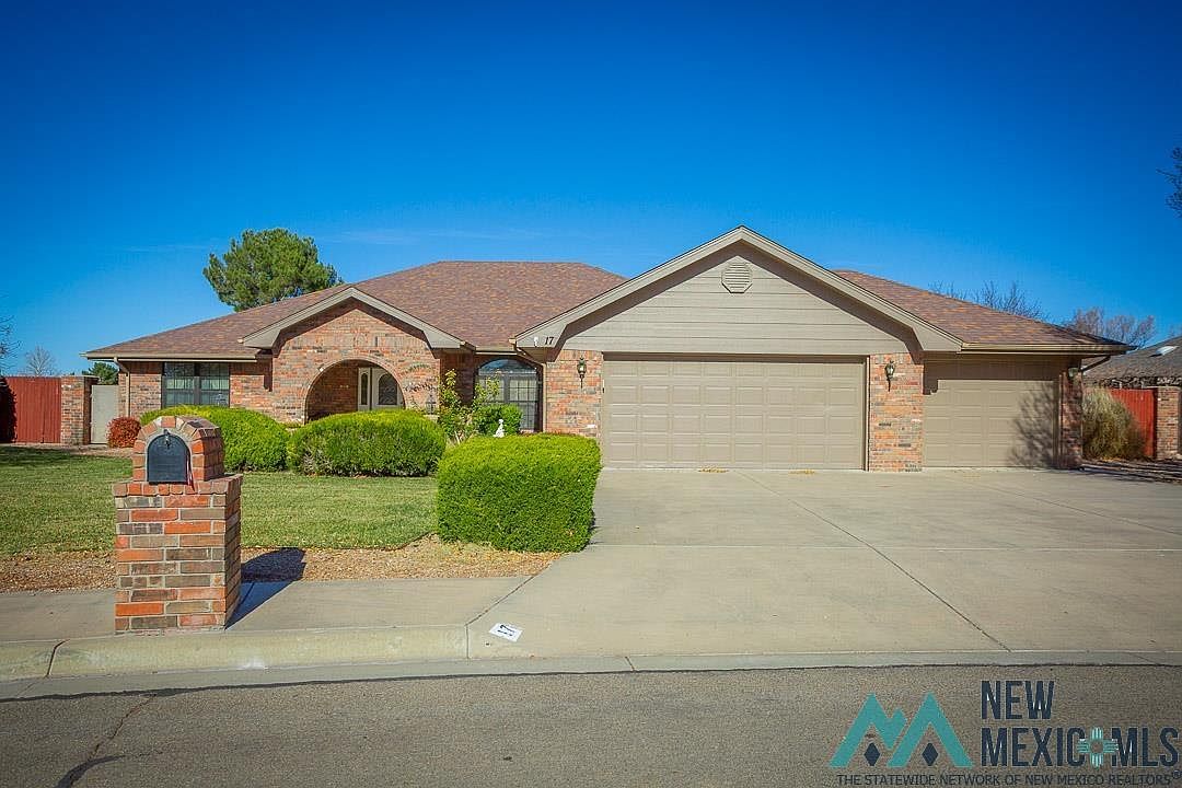 17 Granite Cir