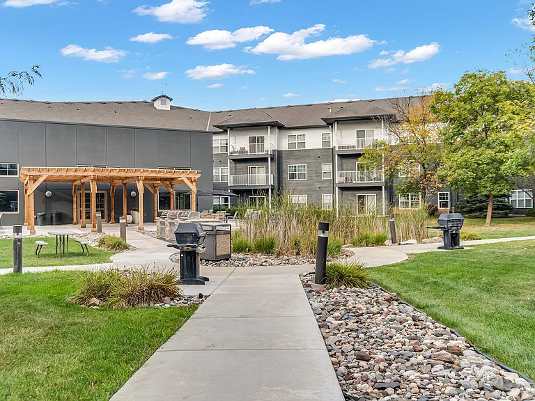 Chaska Place Apartments — Photo 55