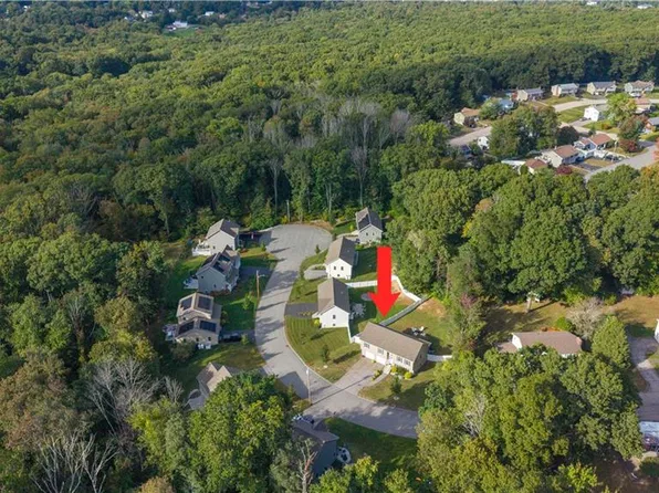 16 Liane Dr, Woonsocket, RI 02895