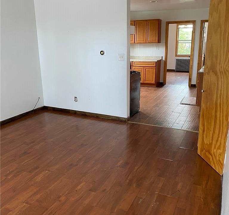 1st image of 122-20 5th Ave Floor 2