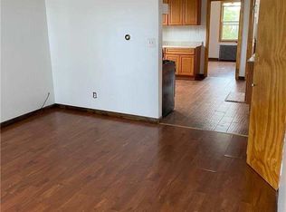 122-20 5th Ave FLOOR 2, College Pt, NY 11356