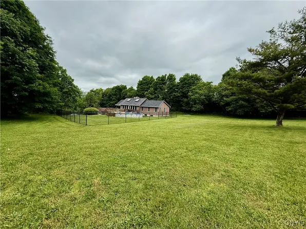 25253 E Gotham Rd, Watertown, NY 13601