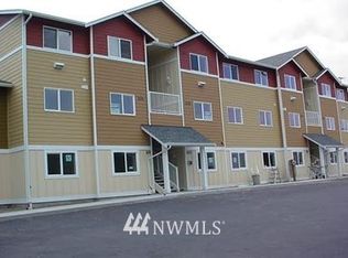 1700 SW Mulberry Pl #A302, Oak Harbor, WA 98278