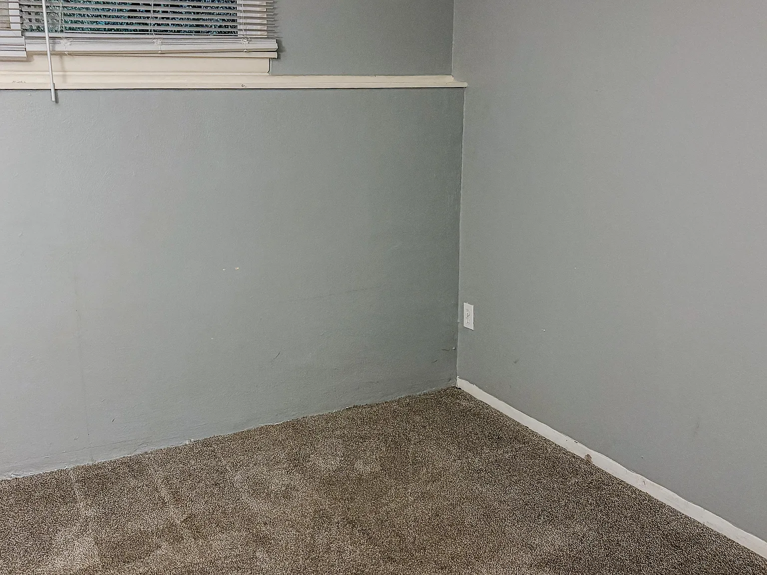 2619 Weir Avenue - E — Photo 1