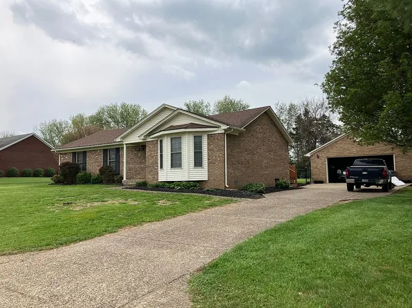 1111 Oak Knoll Dr, Bardstown, KY 40004