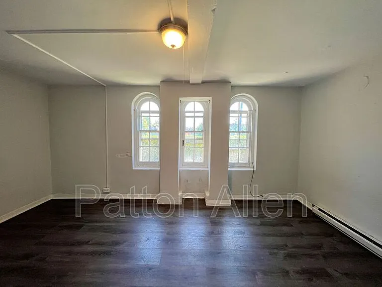 116 E Chestnut St #16 — Photo 12