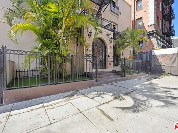 807 S Fedora St #205, Los Angeles, CA 90005
