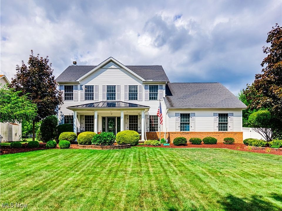 1st image of 2462 Stonefield Dr