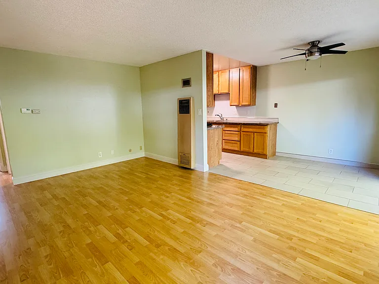 1855 Trinity Ave #9 — Photo 4