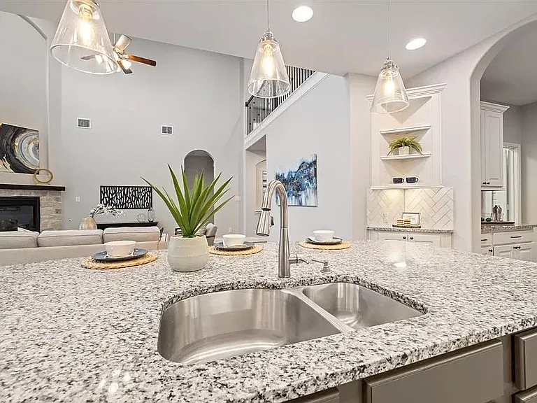2037 Judge Fisk Ct — Photo 10