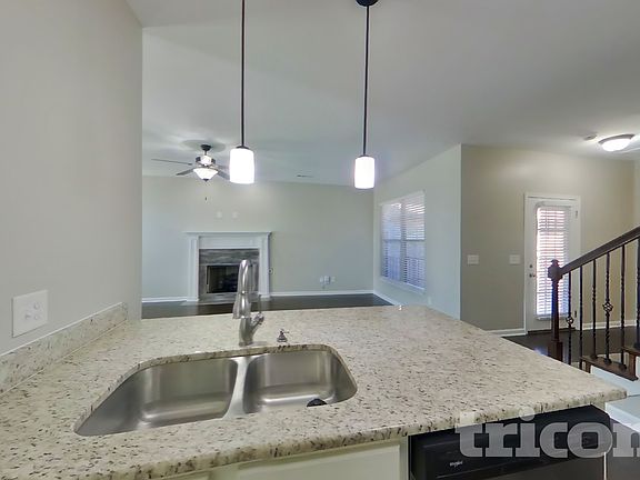 4th image of 1050 Paddock Park Cir