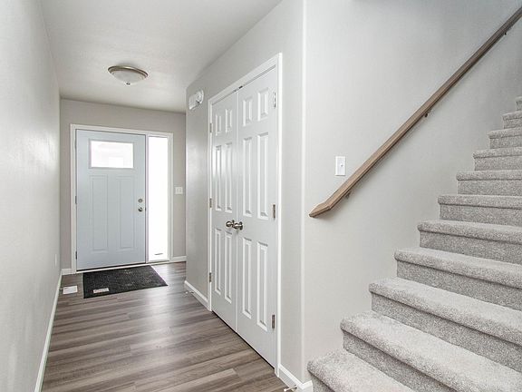 5th image of 6826 Thomas St