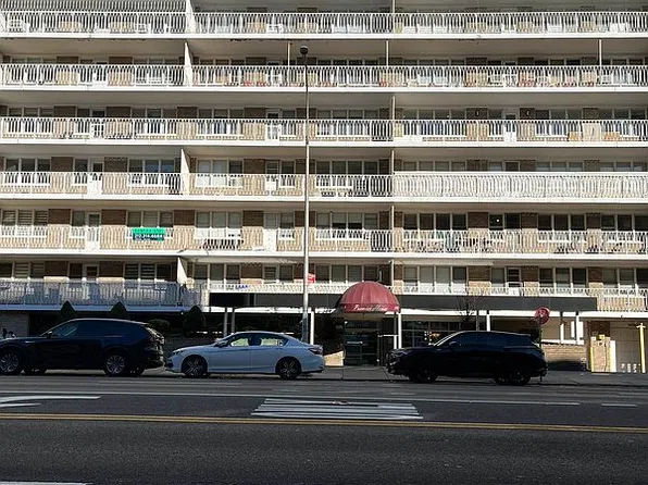 1401 Ocean Ave APT 3D, Brooklyn, NY 11230