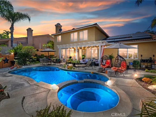 3841 Holly Springs Dr, Corona, CA 92881