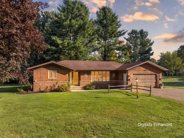 2001 E BLODGETT STREET, Marshfield, WI 54449