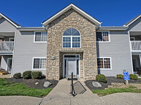 3rd image of 130 Buckhorn Ct APT 8