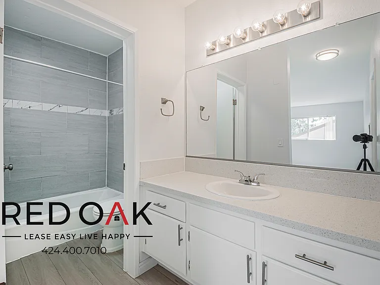 10285 Tujunga Canyon Blvd #205 — Photo 14