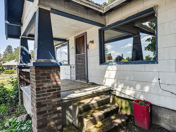 5th image of 5016 N Lidgerwood St