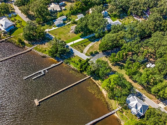 5th image of 2979 Holley Point Rd