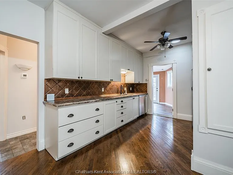 26 Kendall St — Photo 20