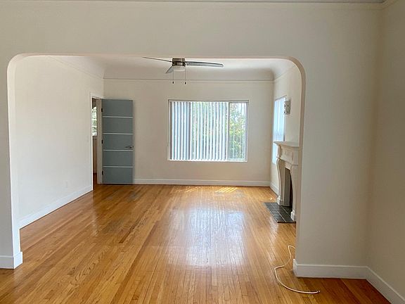5th image of 1147 Gordon St #1/2