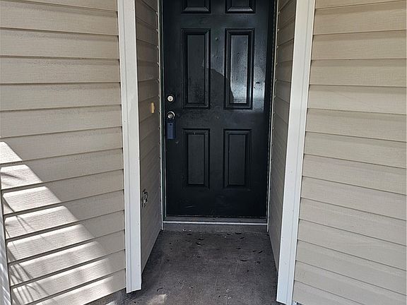 2nd image of 5337 Glenlivet Rd
