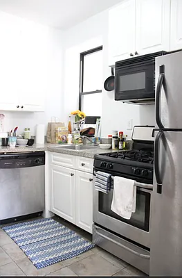 Rented by Corcoran | media 17