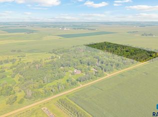 465 Avenue, Colton, SD 57018