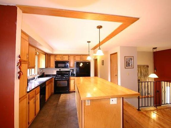 Kitchen additional view