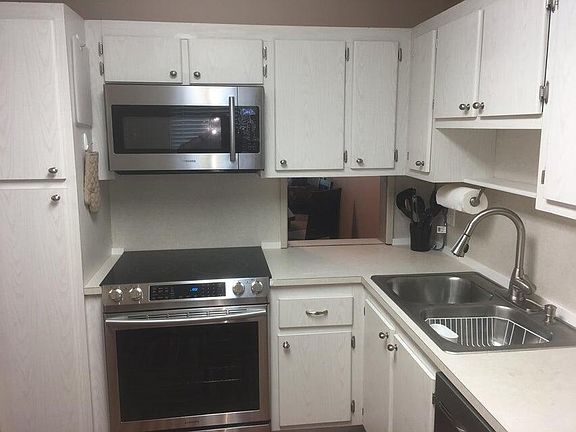 2nd image of 4070 Tivoli Court #202