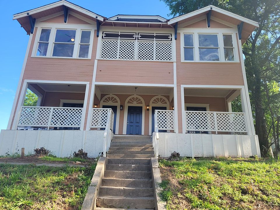 1st image of 310 Kings Hwy #310