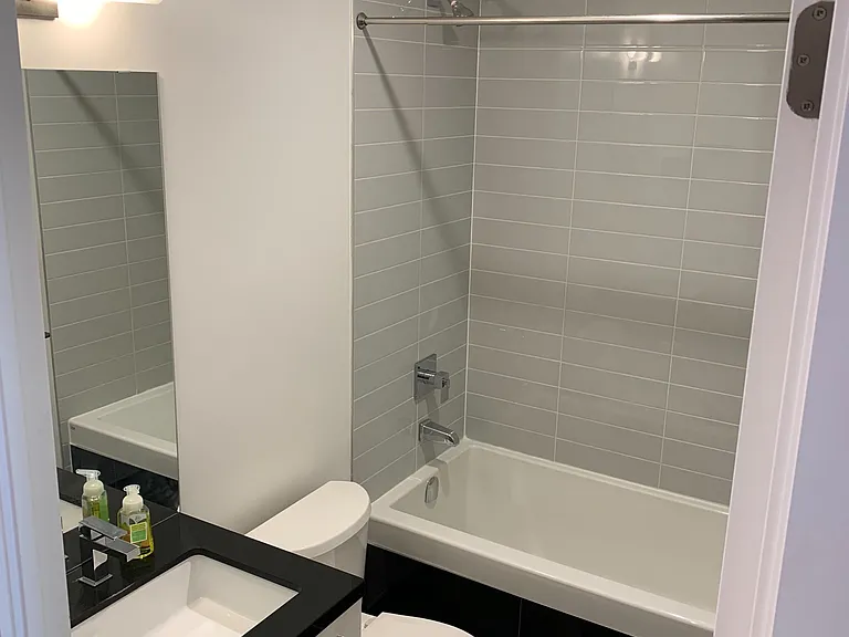 39 Brant St #411 — Photo 11