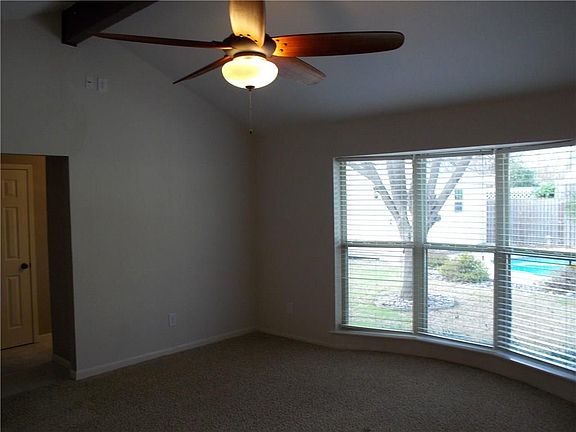 5th image of 3108 Vernon Dr