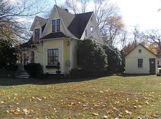 108 Elm St, Old Saybrook, CT 06475