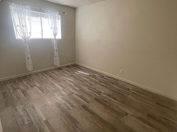 2nd image of 411 W Century Blvd #4