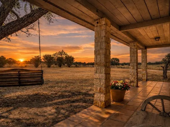 605 Old Pontotoc Rd, Mason, TX 76856