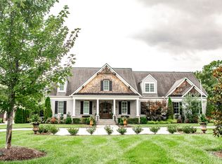 855 Glendale Ln, Nashville, TN 37204