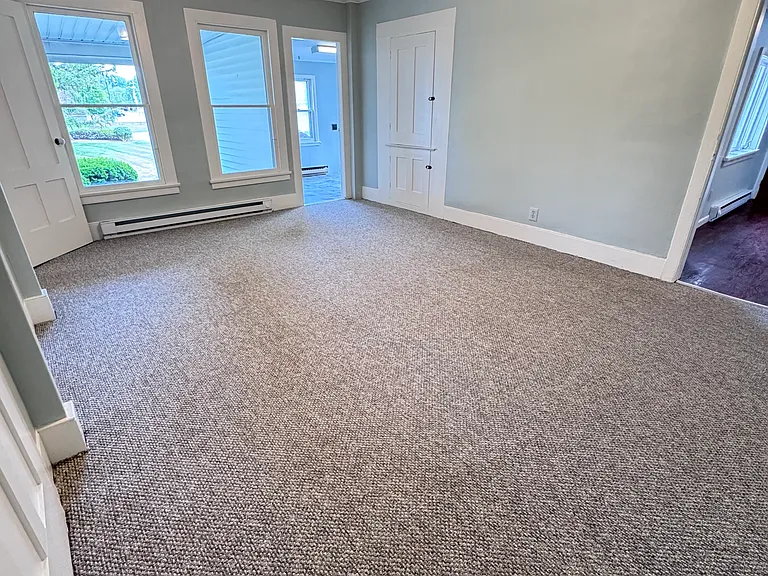 1253 Fairport Rd — Photo 18