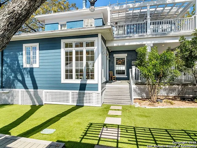 702 W French Pl — Photo 38